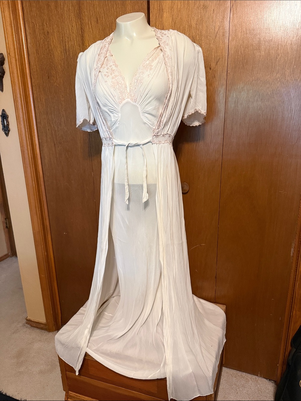 1930’s Vintage Silk Chiffon Peignoir Night Gown set